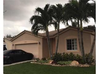 10350 24th Ct, Hollywood, FL 33025-3983