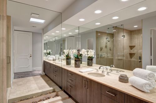 6 Eaton Ct, Rancho Mirage CA  92270-2561 exterior