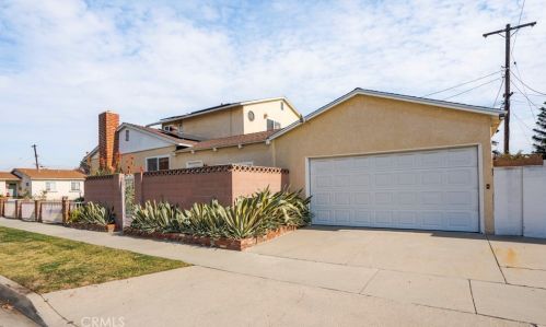 6102 Bigelow St, Lakewood CA  90713-1602 exterior