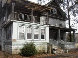 41 Mill St, Jeffersonville, NY 12748-5221