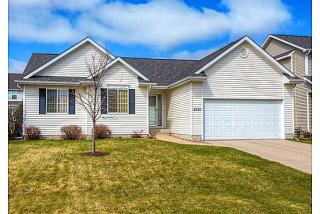 4310 129th St, Des Moines, IA 50323-2480
