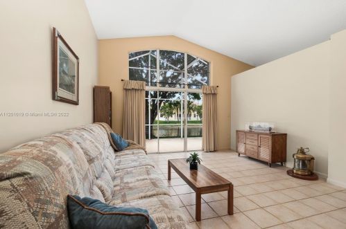 16565 10 St, Hollywood FL  33028-1466 exterior