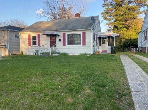 1505 Benbow Rd, Greensboro, NC 27406-2503