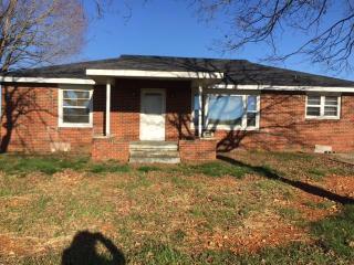 6235 Hwy 161, Springfield TN  37172-8323 exterior
