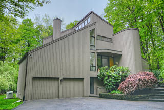 960 Hardscrabble Rd, Chappaqua, NY 10514-2408