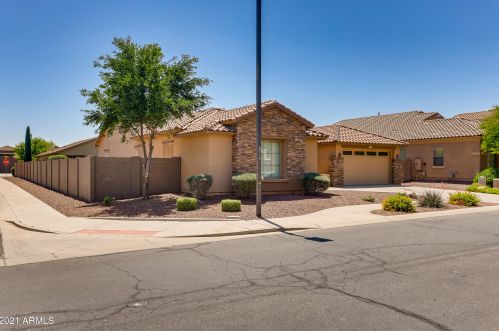15981 Poinsettia Dr, Sun City, AZ 85379-1123