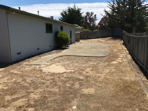 3002 Liberty Ct, Marina CA  93933-3619 exterior