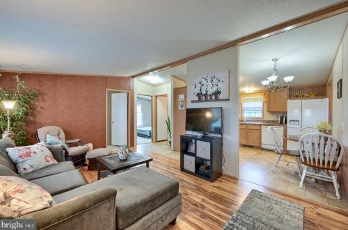 251 Buttercup Dr, Smithville PA  17560-9612 exterior