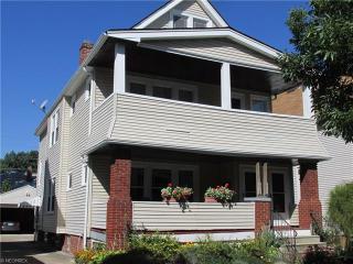 2126 Richland Ave, Cleveland OH  44107-6067 exterior