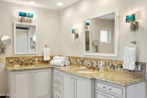 10461 Windrose Dr, Scottsdale AZ  85259-2423 exterior