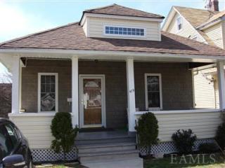 419 Minnieford Ave, Bronx, NY 10464-1315