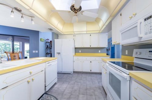 33 Bunker Cir, Placida FL  33947-2109 exterior