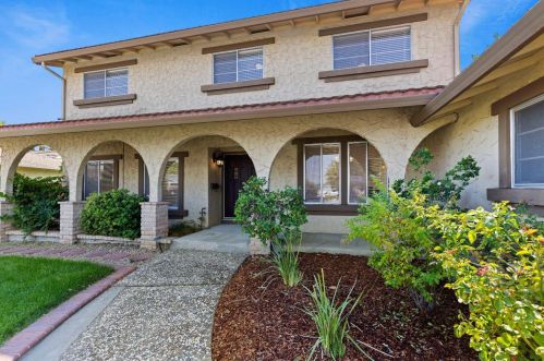 1238 Steven Dr, West Pittsburg CA  94565-6415 exterior