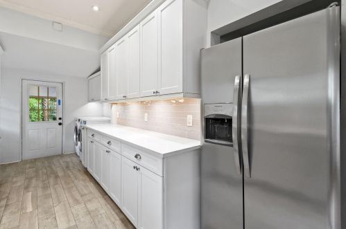 529 34 St, West Palm Beach FL  33404-3002 exterior