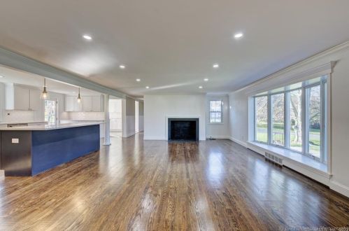 44 Randecker Ln, Kensington CT  06037-1134 exterior