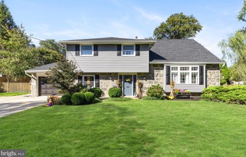117 Monticello Dr, Riverton, NJ 08077-4377