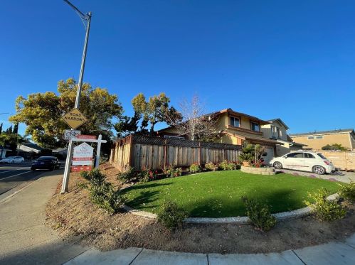 2805 Greenleaf Ln, San Jose, CA 95121-1048