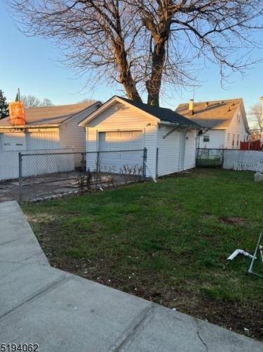 225 Arthur St, Industrial Hillside, NJ 07205-2501