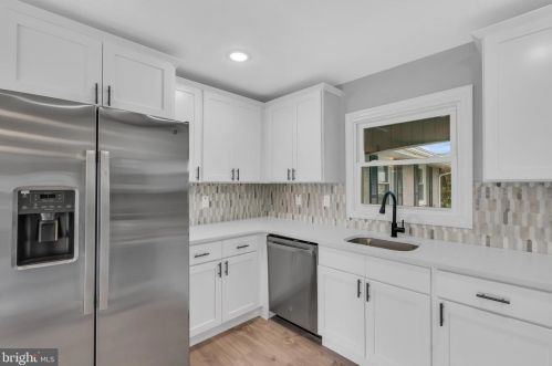 38 Parish Ln, Willingboro NJ  08046-2708 exterior