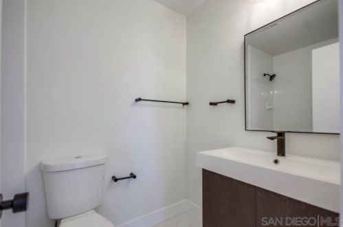 6788 Benson Ave, San Diego CA  92114-5833 exterior