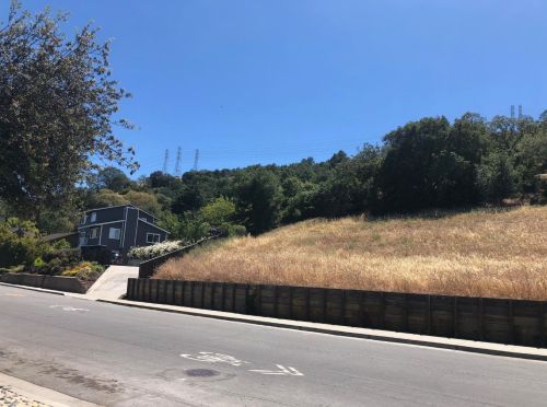 733 Colleen Dr, San Jose CA  95123-4607 exterior