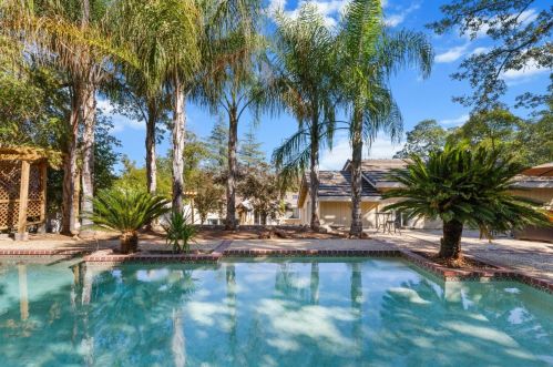 3560 Patterson Way, Folsom CA  95762-4405 exterior