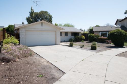 1512 Pyramid Ct, San Jose, CA 95130-1244