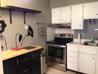 77 Atterbury Blvd, Hudson OH  44236-2873 exterior