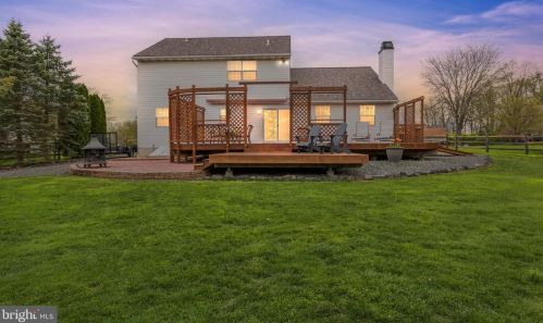 107 Wilson Dr, Collegeville PA  19473-2341 exterior