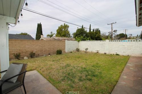 2241 Ravenna St, Simi Valley CA  93065-2737 exterior