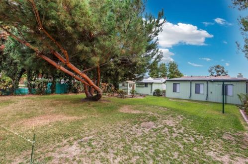 6017 Kauffman Ave, Temple City CA  91780-1742 exterior