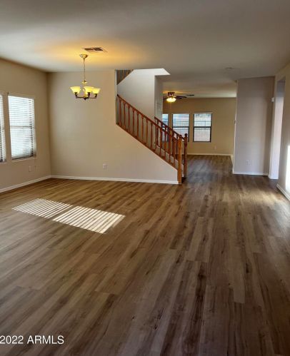 8508 64th Ln, Glendale, AZ 85302-7431