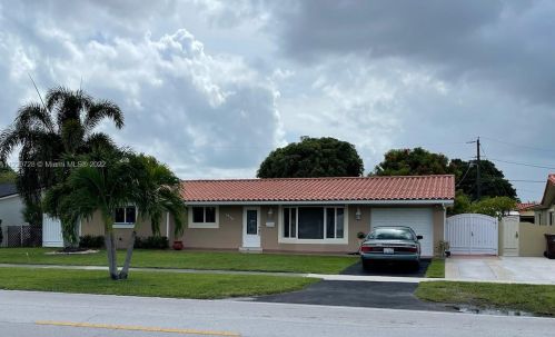 7874 16th Ave, Hialeah FL  33014-3344 exterior