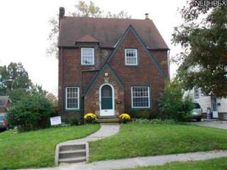 13701 Courtland Ave, Cleveland, OH 44111-4935