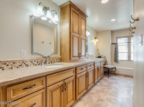 2114 Fallen Leaf Dr, Santa Maria CA  93455-5733 exterior