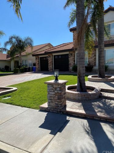 3636 Lily Dr, Rialto CA  92377-4866 exterior