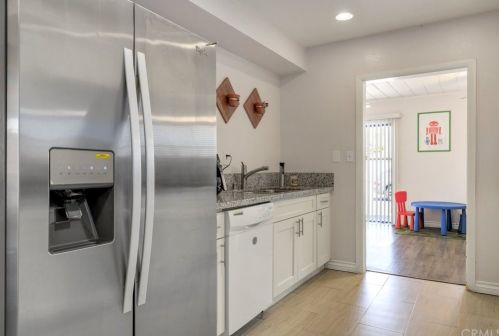 1401 Villa St, Riverside CA 92507-1332 exterior