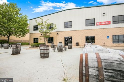 240 O St, Purcellville VA  20132-3002 exterior