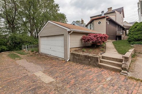 352 Van Voast Ave, Newport, KY 41073-1230