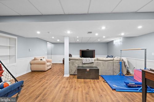 106 Longfields Way, Downingtown PA  19335-4486 exterior