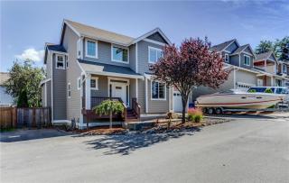 3114 Garden Ave, Seattle, WA 98056-2112
