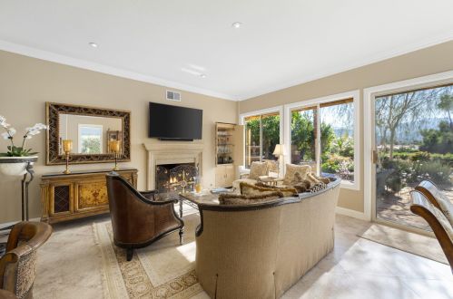 150 Kavenish Dr, Rancho Mirage, CA 92270-3244