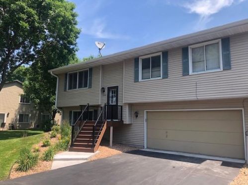 8469 Thomas Ct, Minneapolis, MN 55444-1588