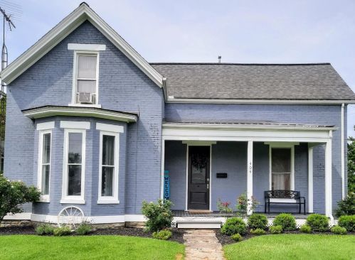 404 Broadway St, Blanchester, OH 45107-1008