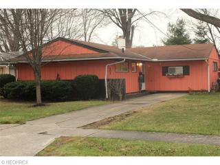 502 Abbyshire Dr, Berea, OH 44017-1404