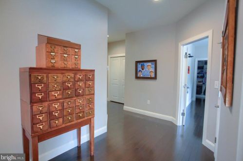 504 Sophia Cir, Hummelstown PA  17036-7089 exterior