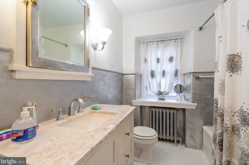 232 Cliveden St, Philadelphia PA 19150-3309 exterior