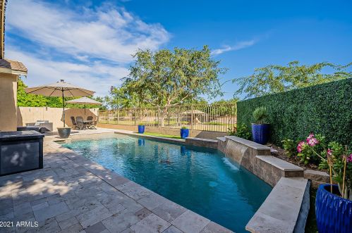 3711 Oxford Ln, Gilbert AZ  85295-4679 exterior