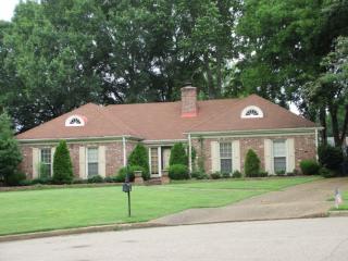 7568 Old Mill Cv, Memphis, TN 38138-2120