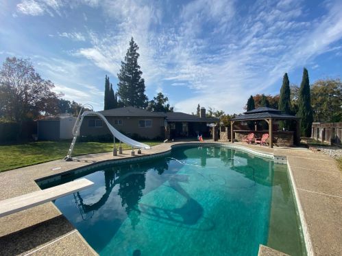 1609 Marty Ct, Modesto CA  95350-0514 exterior
